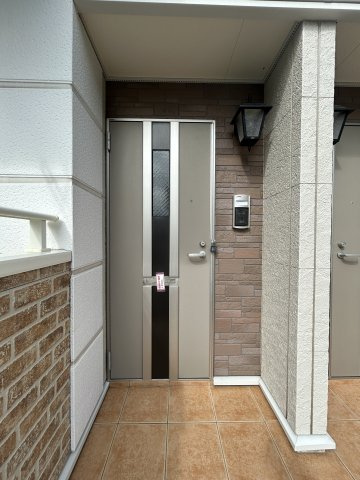 ＬＡＰＩＮＥ（ラピーヌ）Ｂの玄関