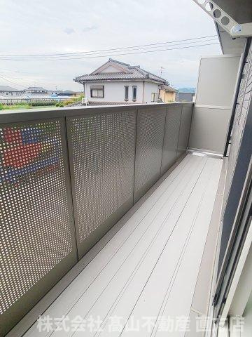 Gloire遠賀野Aのバルコニー