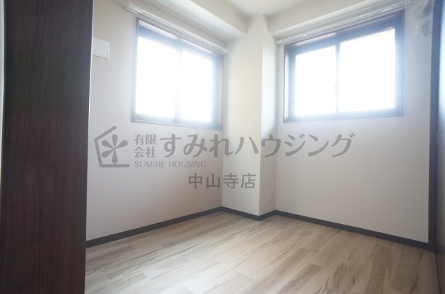 グランジュテ寺畑の寝室