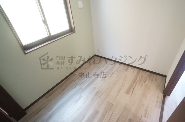 グランジュテ寺畑の寝室