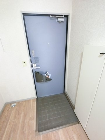【玄関】