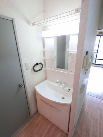 【独立洗面台】