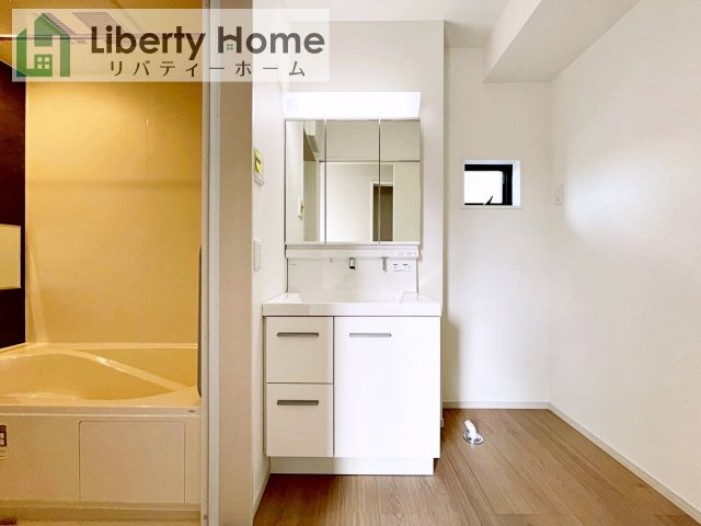 那珂市菅谷11期　新築戸建の独立洗面台