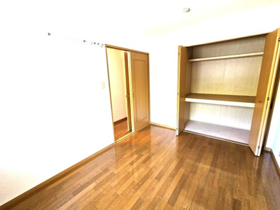 【洋室】 | ハーブメゾン藤井