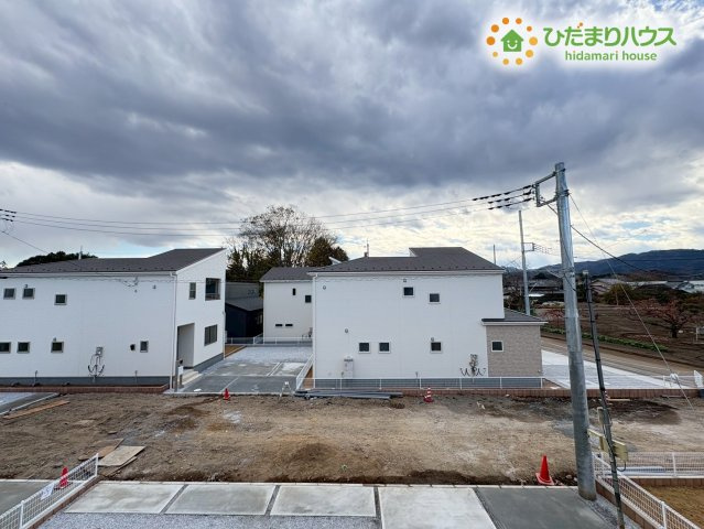 寄居町露梨子　新築一戸建て　リーブルガーデン　02の展望|周辺に視界を遮る高層建造物がないため、遠くの景色まで綺麗に見渡せます！開放的な青空が広がり、しっかりとした日当たりと風通しが確保されているため、毎日のお洗濯物もカラッと素早く乾きます！