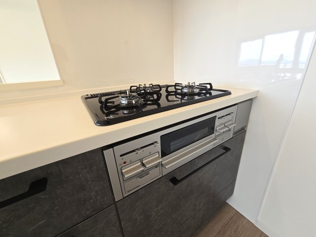 福岡市西区小戸３丁目の中古マンションのキッチン