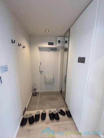 グリーンヒルズ本厚木の玄関