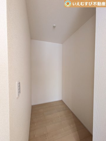 Livele Garden.S　寄居露梨子の収納|パントリー