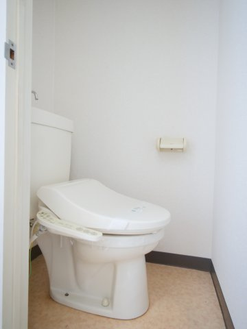 マンションＩＴのトイレ|※写真は別の部屋のものです。