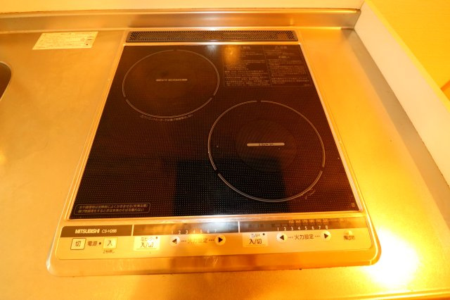 アジュールメゾン十条のキッチン|IHコンロ2口です！