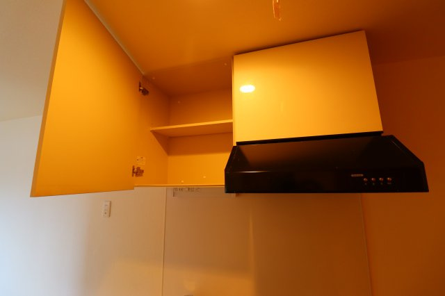 アジュールメゾン十条の収納|キッチン上収納です！