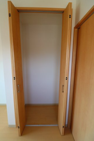 アジュールメゾン十条の収納|クローゼットあります！