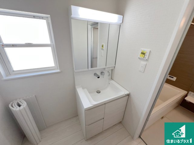 東大阪市豊浦町　第1期　新築一戸建ての外観|周辺は落ち着いた街並みの住宅地！子育てがしやすい住環境です！まだ未完成ですが、現地でしかわからない事もございます。是非一度ご覧ください。