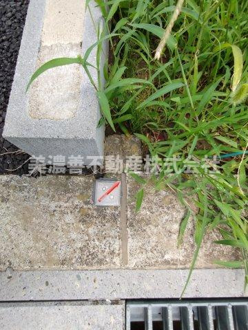 ６５７１０　岐阜市雄総柳町土地のその他