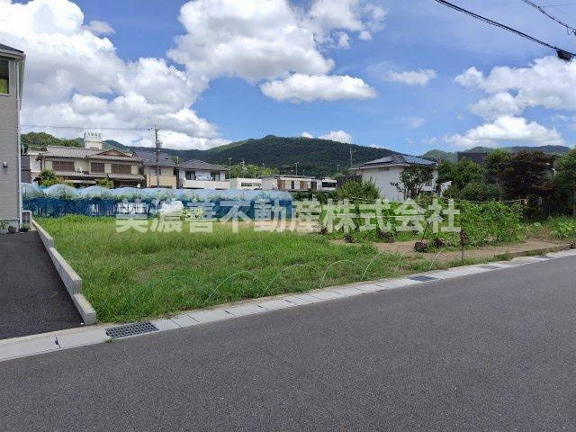 ６５７１０　岐阜市雄総柳町土地