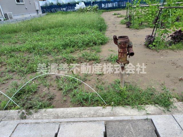 ６５７１０　岐阜市雄総柳町土地の外観