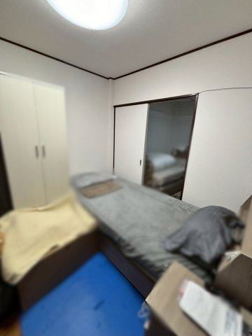 泉佐野市羽倉崎二丁目テラスハウスの洋室