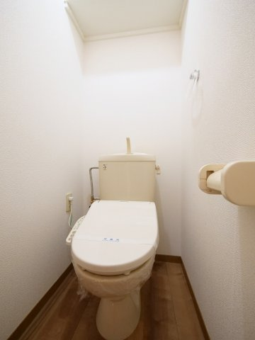 ドリームタウンⅡ　バンビのトイレ|※写真は別の部屋のものです。