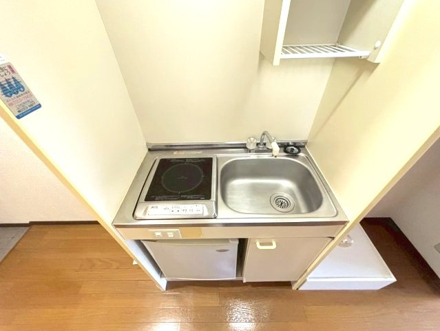 DH白鳥ビルのキッチン