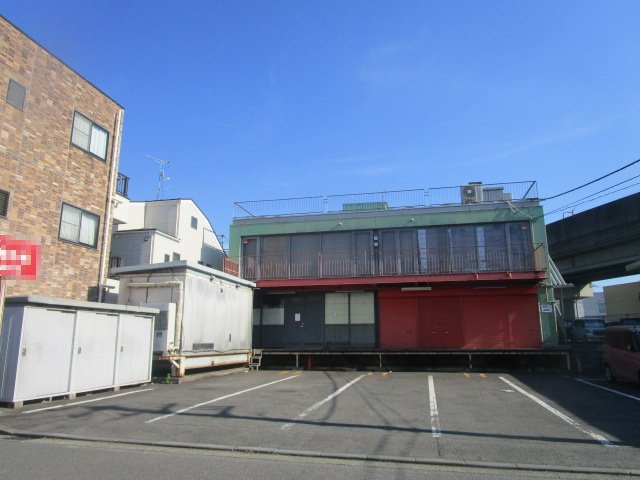 横浜市港北区新羽町の倉庫