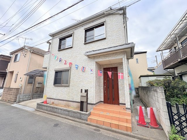 【外観】 | 新座市野寺4丁目　中古一戸建住宅　(保谷店) | 2025年10月撮影/教育施設が近くに揃う3LDKのリフォーム物件で始める新生活！