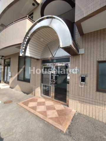 フェリス太田のエントランス