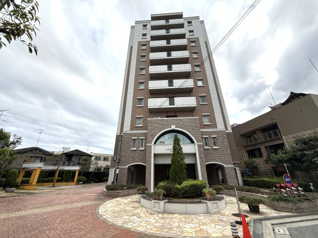 リビオ上野芝ガーデンズの外観