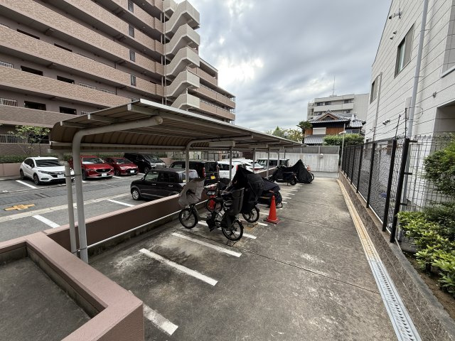 リビオ上野芝ガーデンズの駐輪場