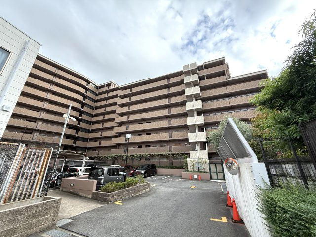 リビオ上野芝ガーデンズの外観