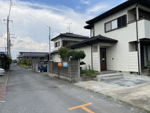 【前面道路含む現地写真】 | 本庄市小島南3丁目　中古戸建