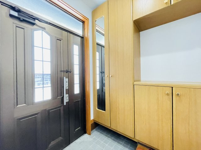 【玄関】 | 本庄市小島南3丁目　中古戸建