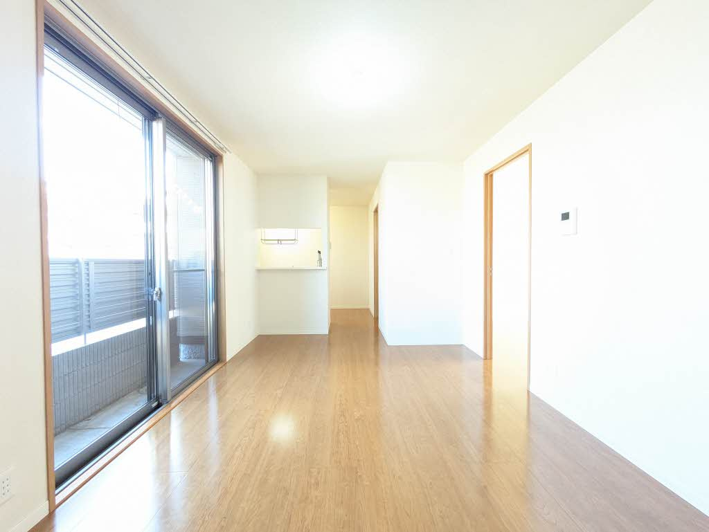 ヴィラーチェH&K A棟の居間・リビング