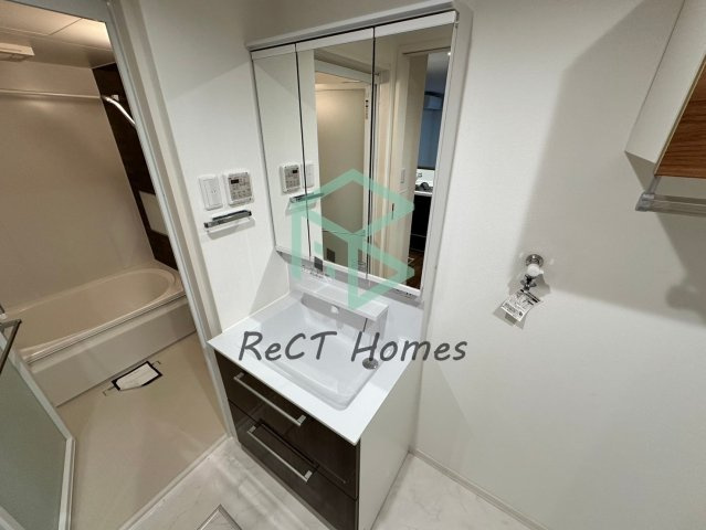 姫路市安田２丁目の賃貸マンションの洗面所