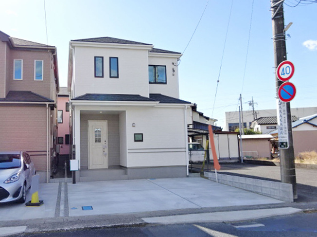 【駐車場】 | 函南町仁田35番 新築建売分譲住宅 建物＋土地 TW05772 | 函南町仁田A号棟　駐車スペース ※令和8年1月29日撮影写真