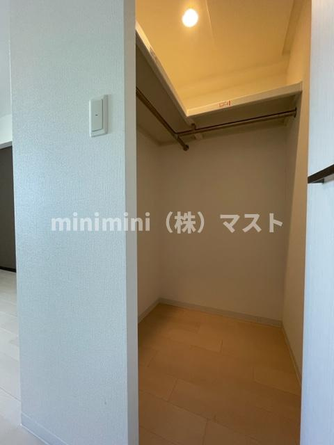 ラグゼ難波南の収納