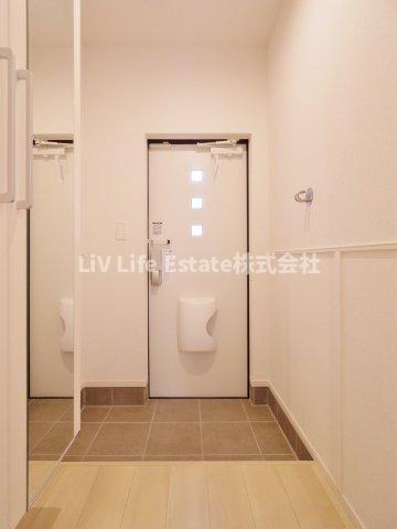 カリーノⅧの玄関|※同仕様写真