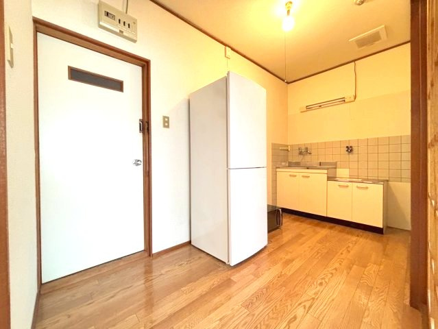 マンションファームの内装