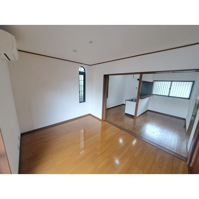 シティハイツブリッジBの居間・リビング