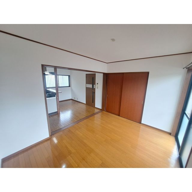 シティハイツブリッジBの居間・リビング