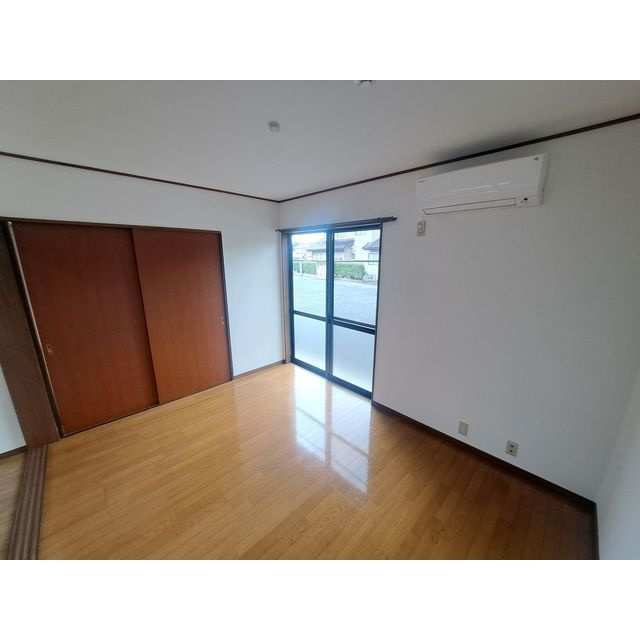 シティハイツブリッジBの居間・リビング