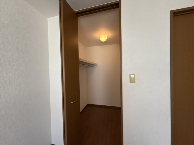 グレイスコート　D棟の収納