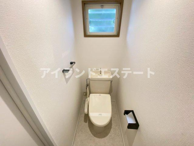 コートハウスⅡ　ペット相談可　リフォーム中　バイク駐輪場無料のトイレ