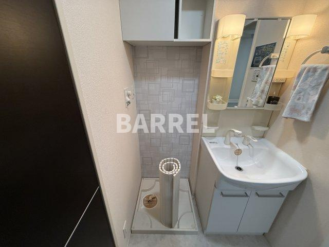 ドマーニ・マエガワの独立洗面台