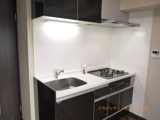 【キッチン】 | ヴェルト池袋 | 快適な日常を支える機能性と強さがひとつになったキッチンです。