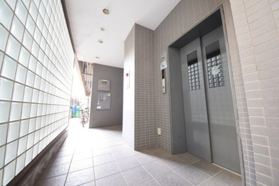 【エントランス】 | イーストヒルズ２０００