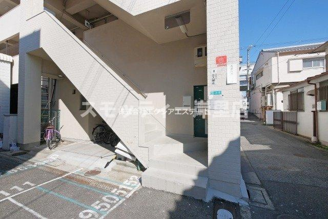 トーカイプラザ　壱号館のエントランス