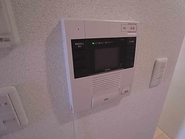 神戸市兵庫区駅南通１丁目の賃貸マンションのセキュリティ|TV付インターフォン