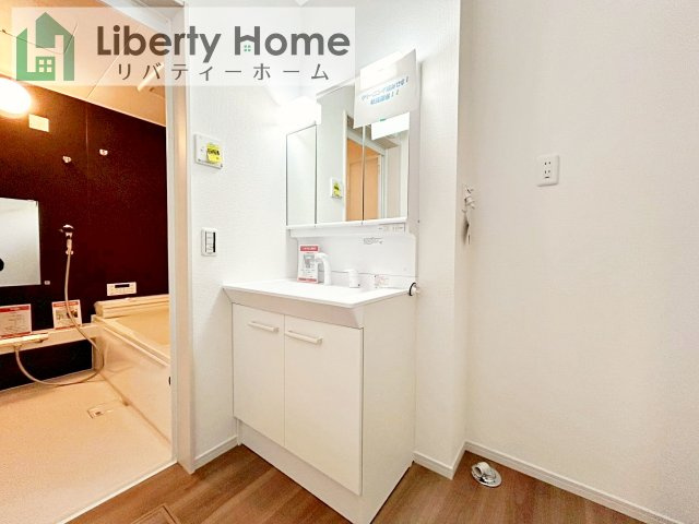 龍ケ崎市城ノ内8期　新築戸建の独立洗面台