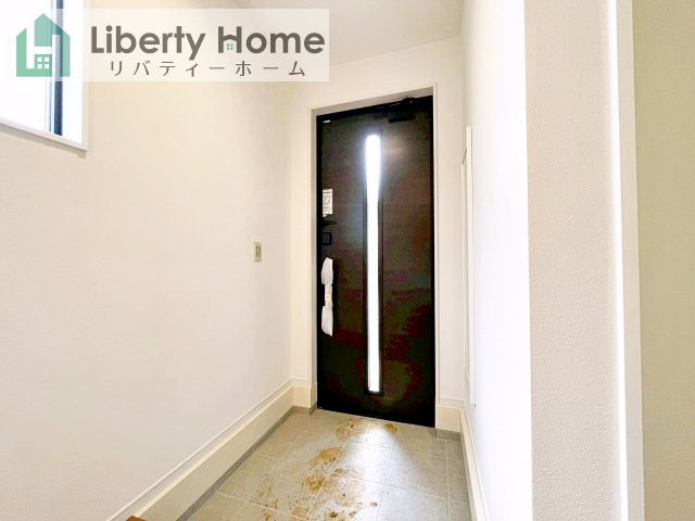 龍ケ崎市城ノ内8期　新築戸建の玄関