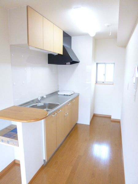 森アパート【10,000円キャッシュバック対象物件】のその他|明るい室内です